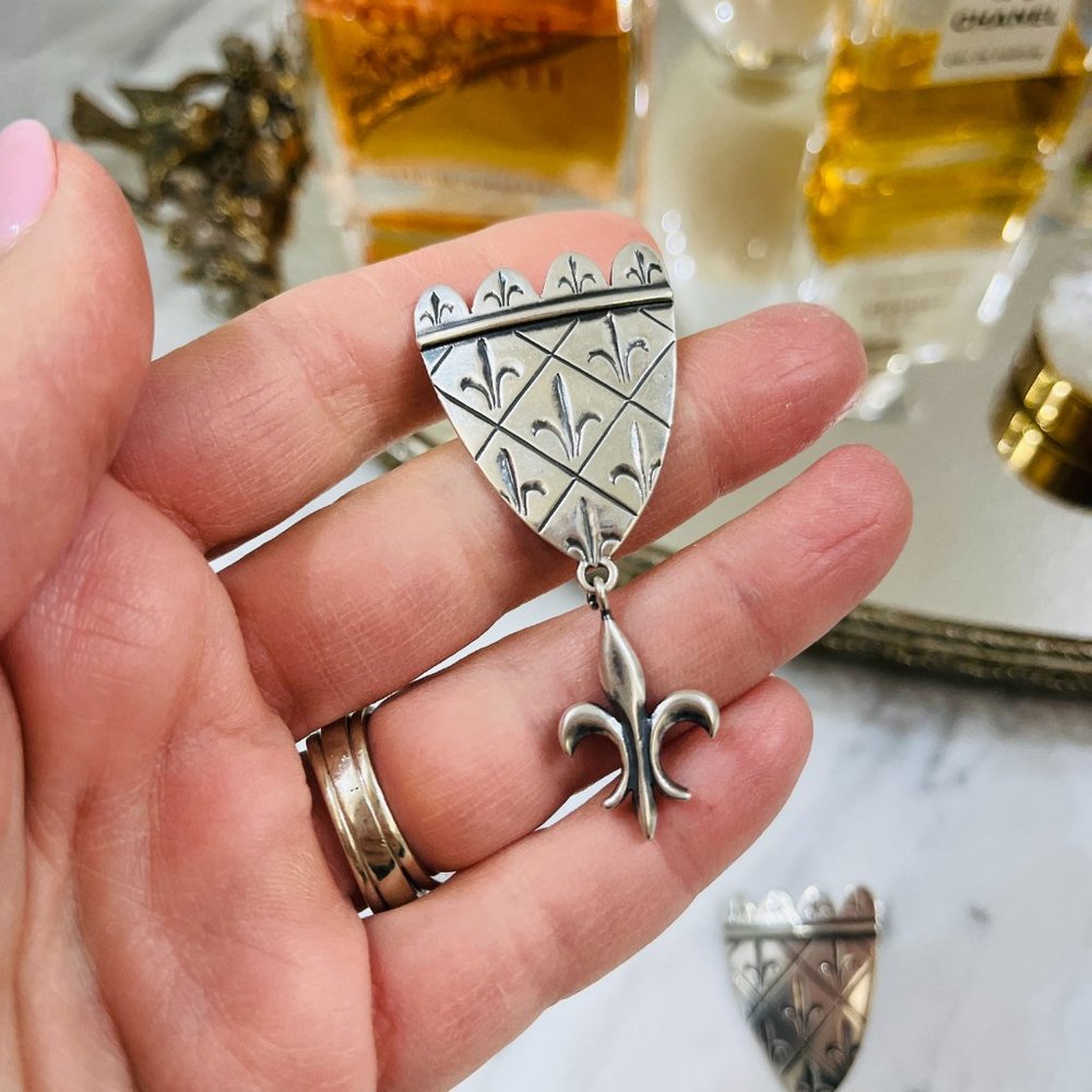 ❤️SOLD❤️VTG Sterling Fleur-de-lis earing's designed Jacqueline Barnett - Picture 3 of 6